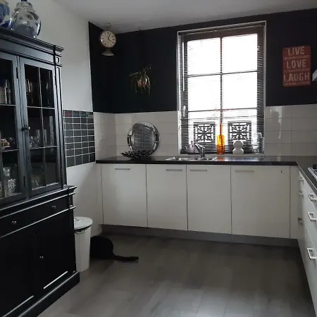 House Of Jabeau * Landsmeer
